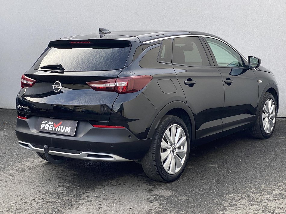 Opel Grandland X 1.2T Ultimate