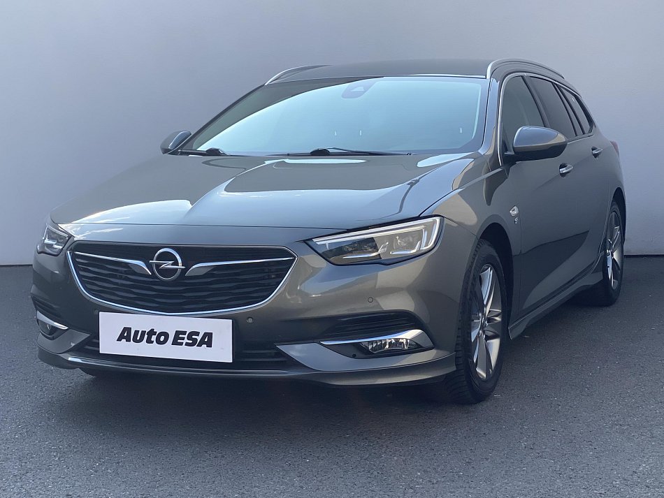 Opel Insignia 2.0 CDTi OPC line