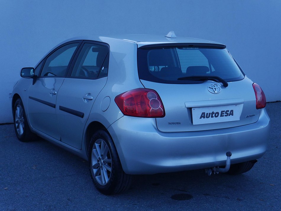 Toyota Auris 1.4 i 