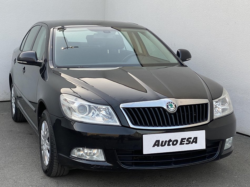 Škoda Octavia II 2.0TDi Elegance