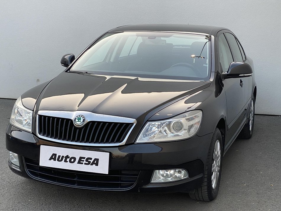 Škoda Octavia II 2.0TDi Elegance