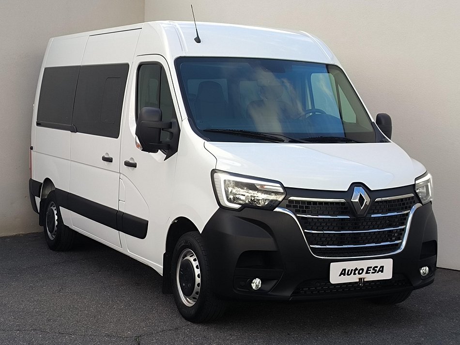 Renault Master 2.3dCi  L2H2 9míst