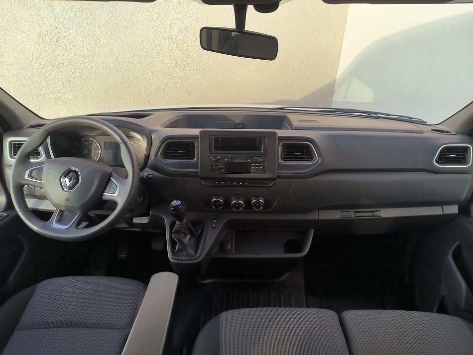 Renault Master 2.3dCi  L2H2 9míst