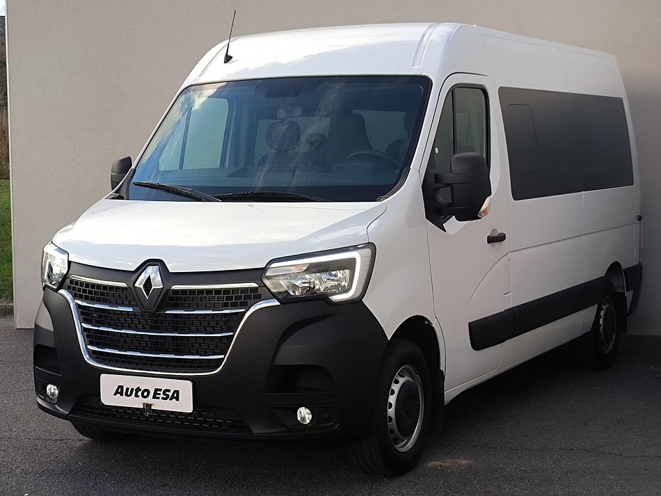 Renault Master 2.3dCi  L2H2 9míst