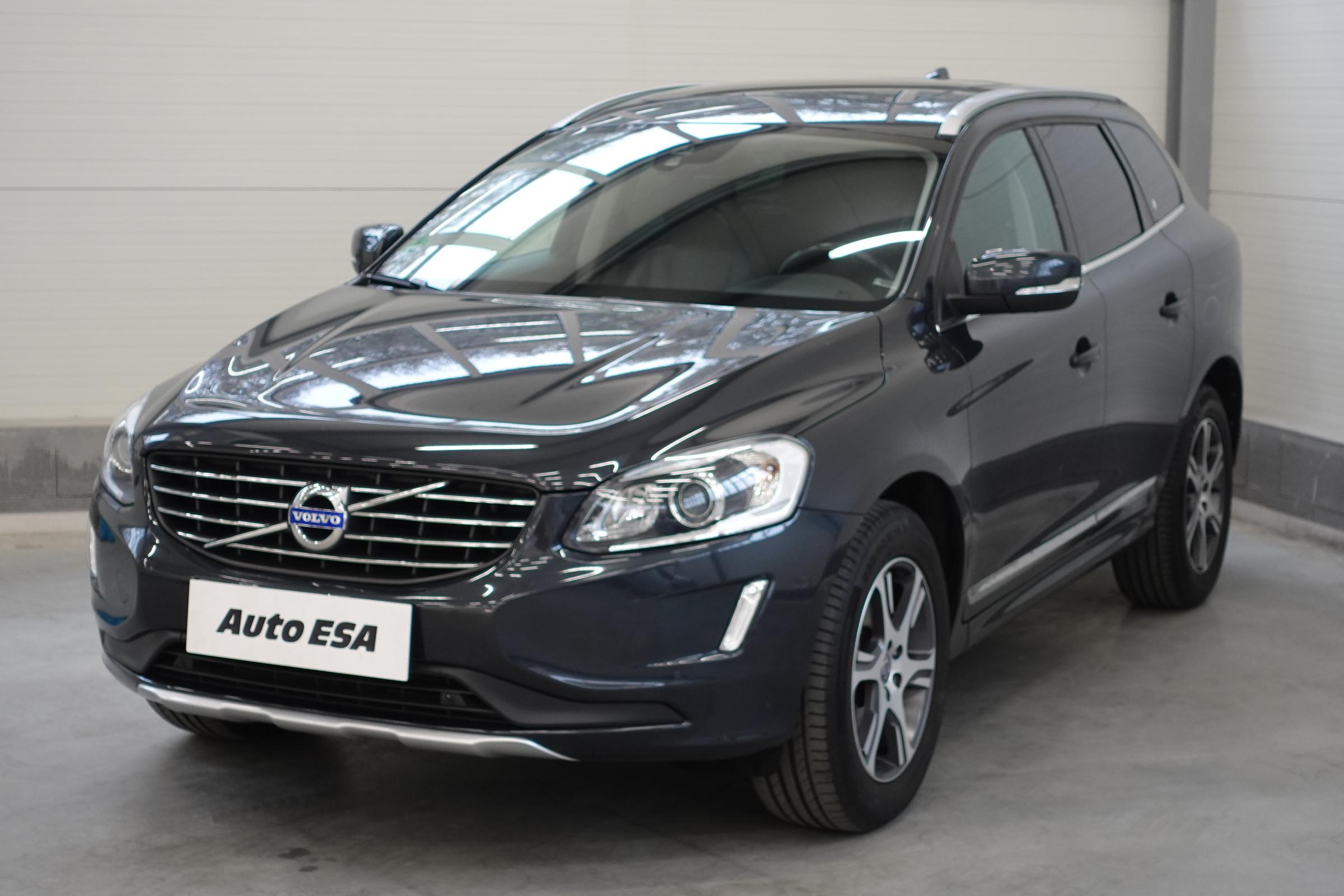 Volvo XC60, 2015 - pohled č. 3