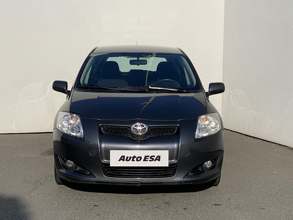 Toyota Auris 2.0 D-4D 