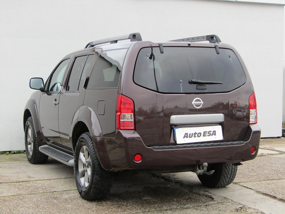 Nissan Pathfinder 2.5dCi  4WD