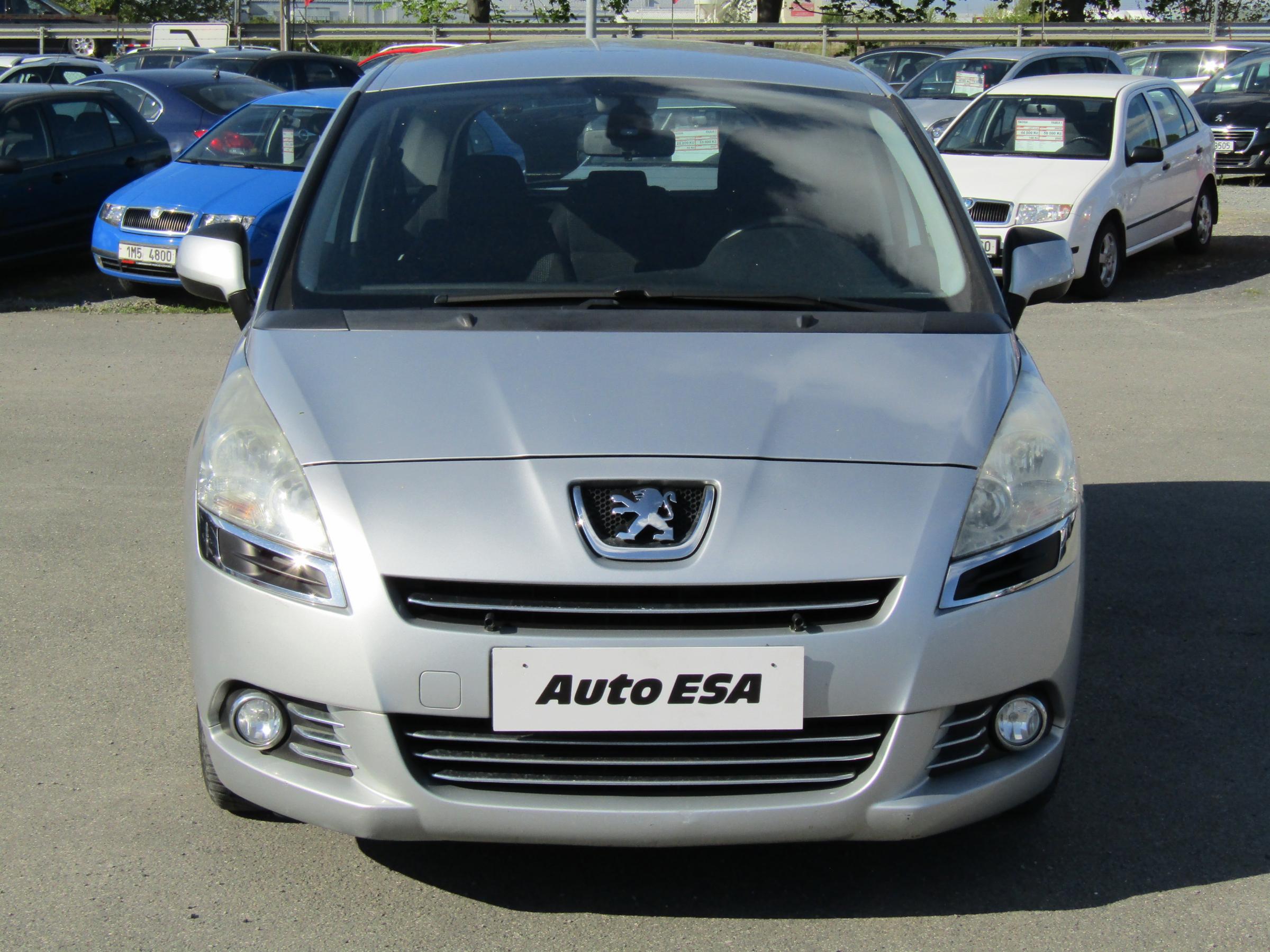 Peugeot 5008, 2010 - pohled č. 2