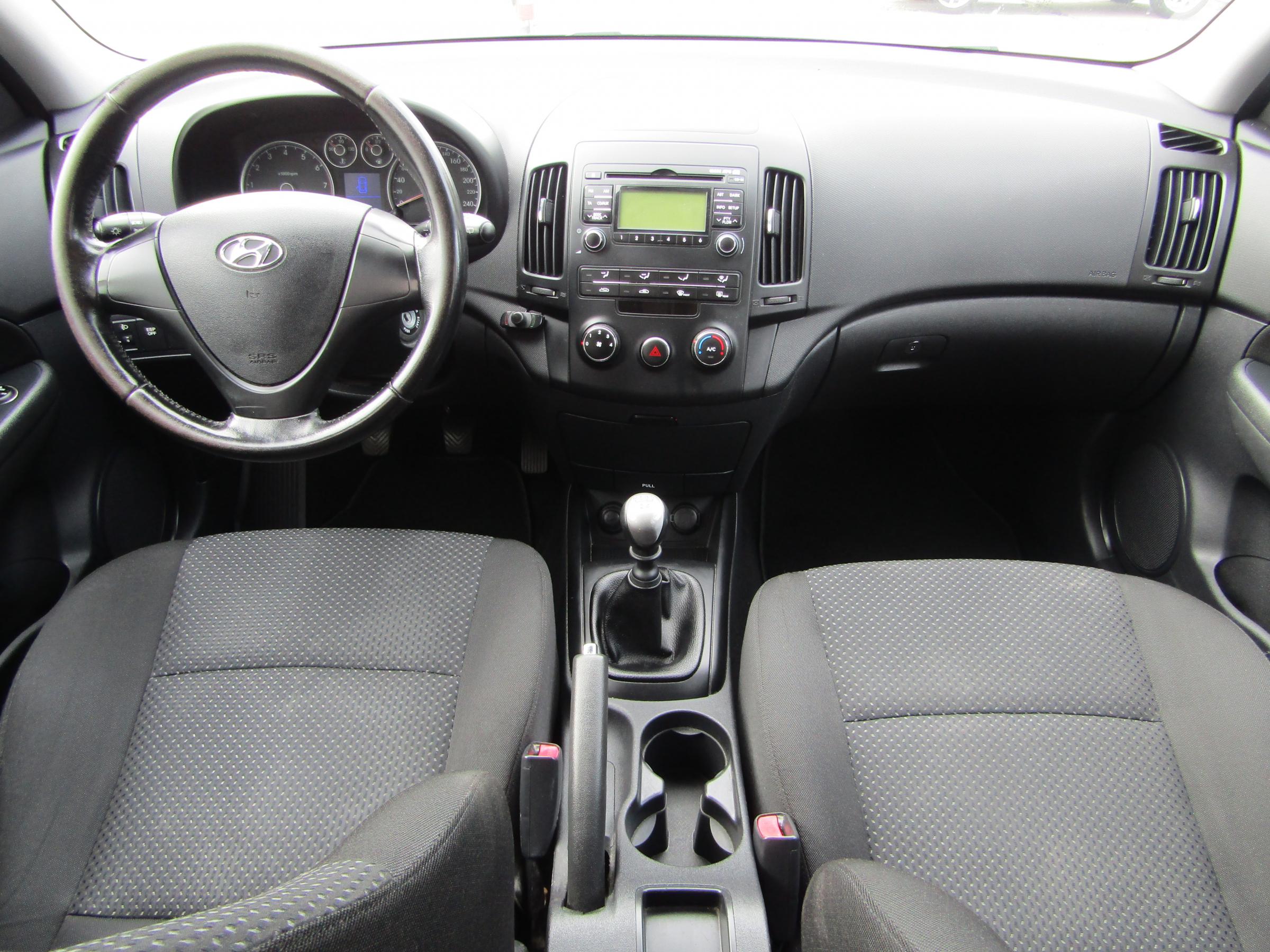 Hyundai i30, 2010 - pohled č. 11