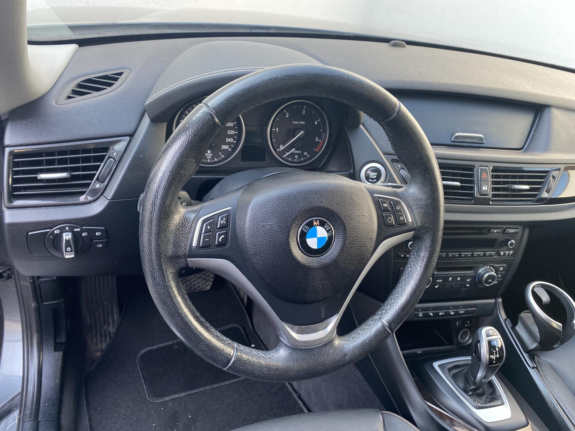 BMW X1, 2014 - pohled č. 15