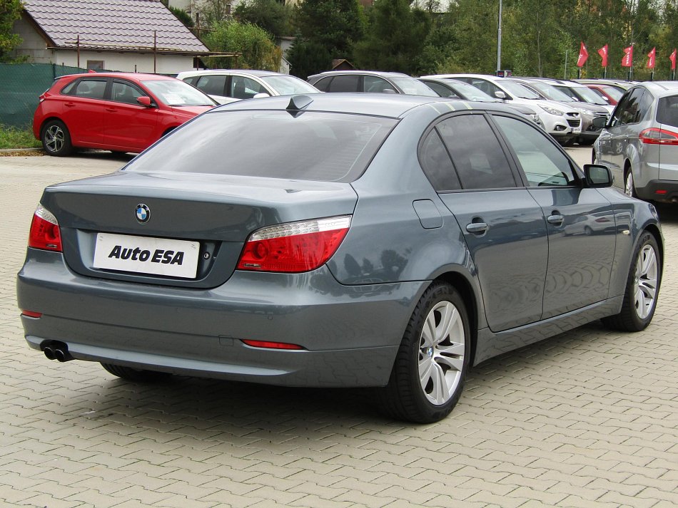 BMW Řada 5 2.5 i Edition 523 i