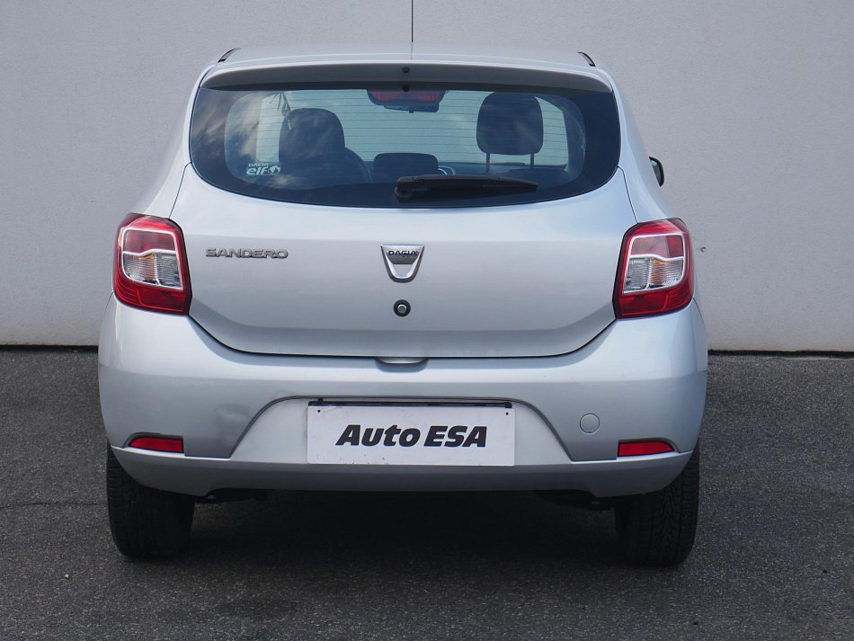 Dacia Sandero 1.2i 