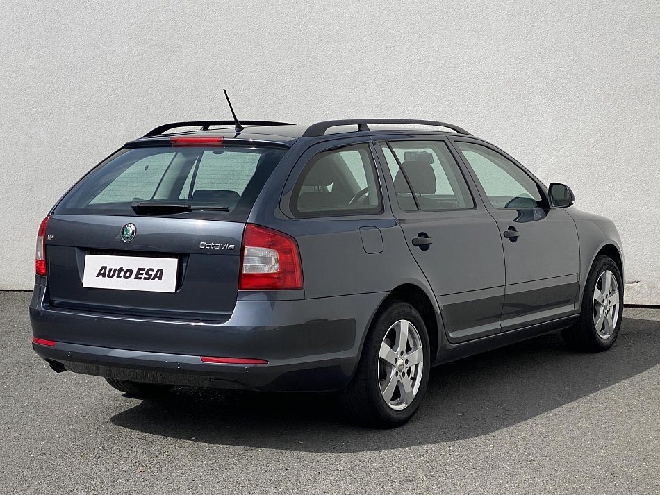 Škoda Octavia II 1.6i 