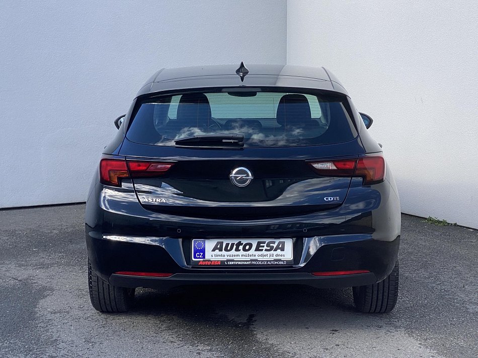 Opel Astra 1.6 CDTi Bussines