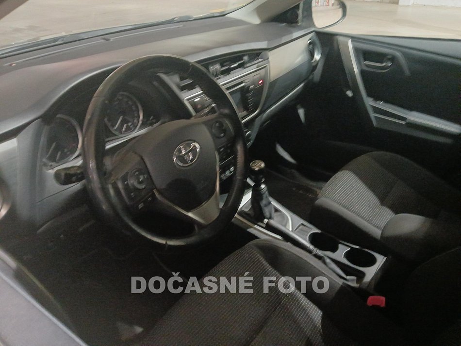 Toyota Auris 1.6 