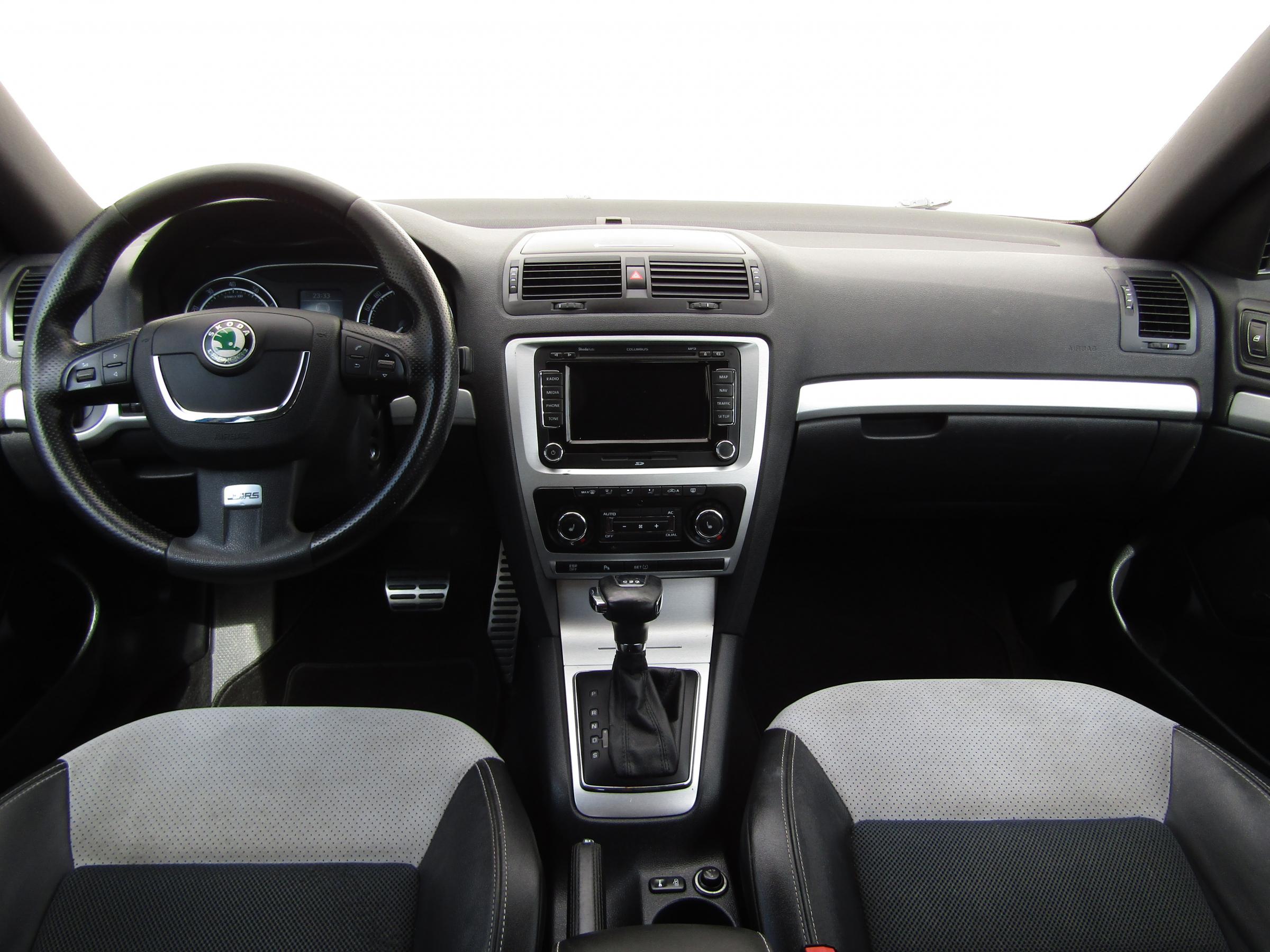 Škoda Octavia II, 2009 - pohled č. 9
