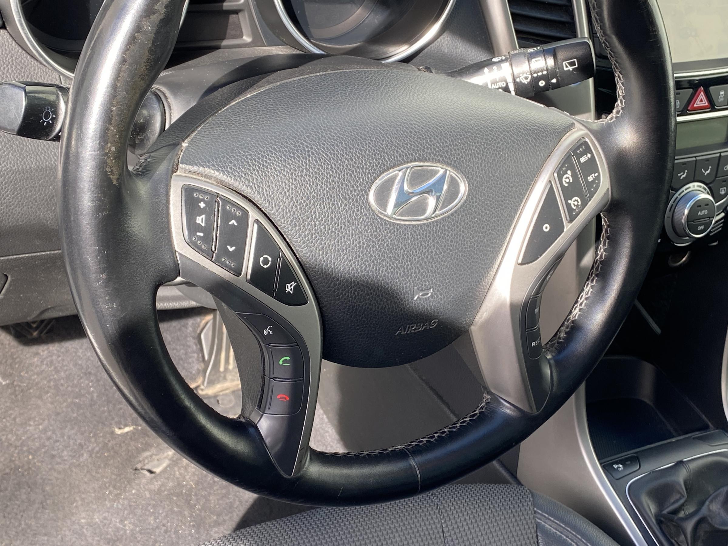 Hyundai i30, 2015 - pohled č. 15