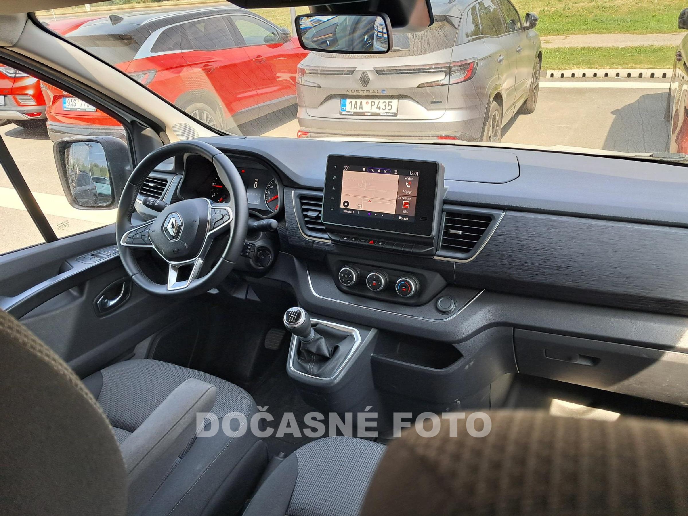 Renault Trafic, 2023 - pohled č. 6