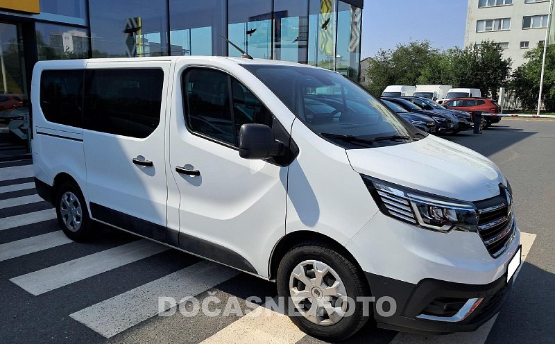 Renault Trafic 2.0dCi Equilibre 9míst