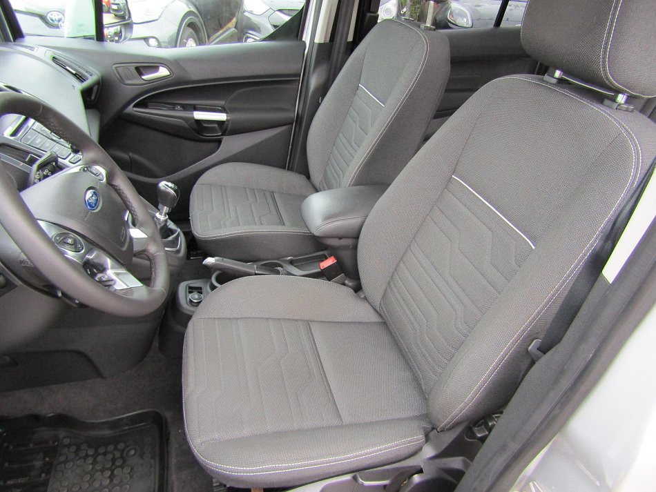 Ford Tourneo Connect 1.5TDCi Titanium MAXi 7míst