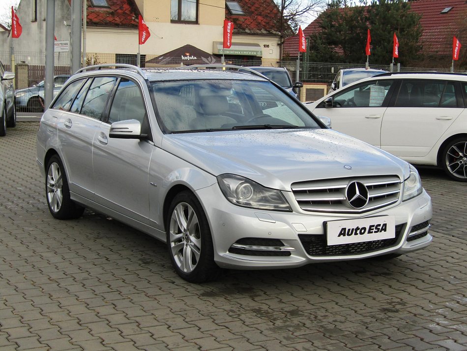 Mercedes-Benz Třída C 3.0CDi  C300 4MATIC