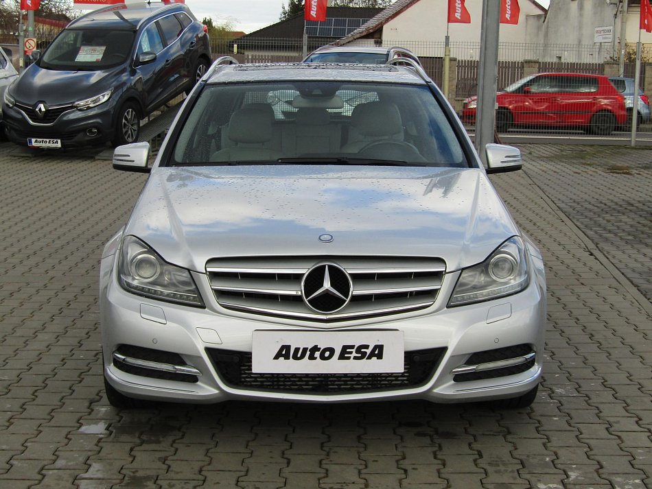 Mercedes-Benz Třída C 3.0CDi  C300 4MATIC