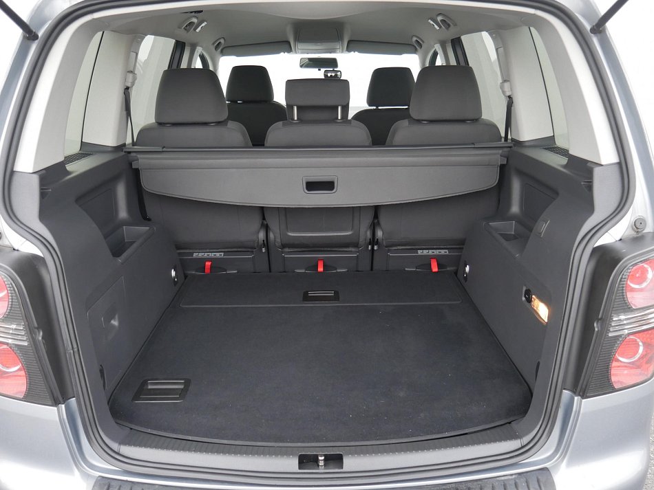 Volkswagen Touran 2.0TDI 