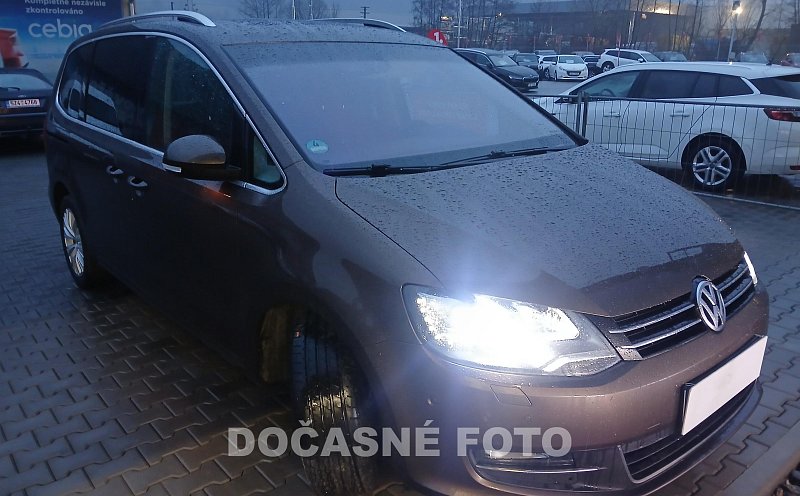 Volkswagen Sharan 2.0 TDi 