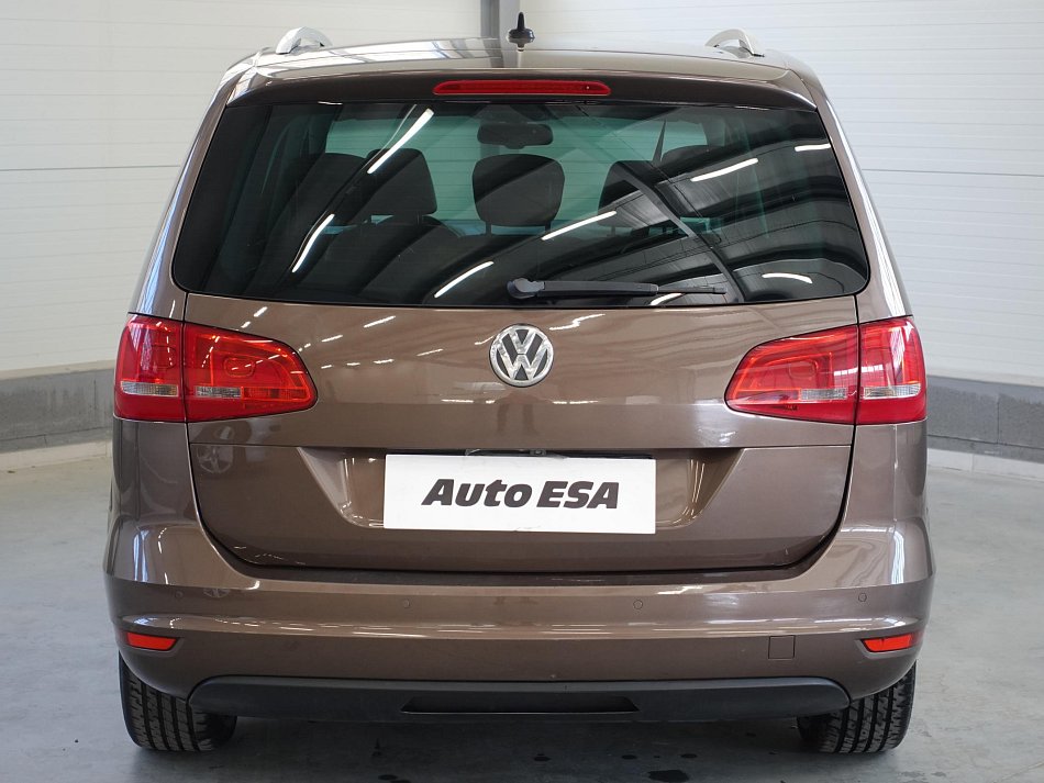 Volkswagen Sharan 2.0 TDi 