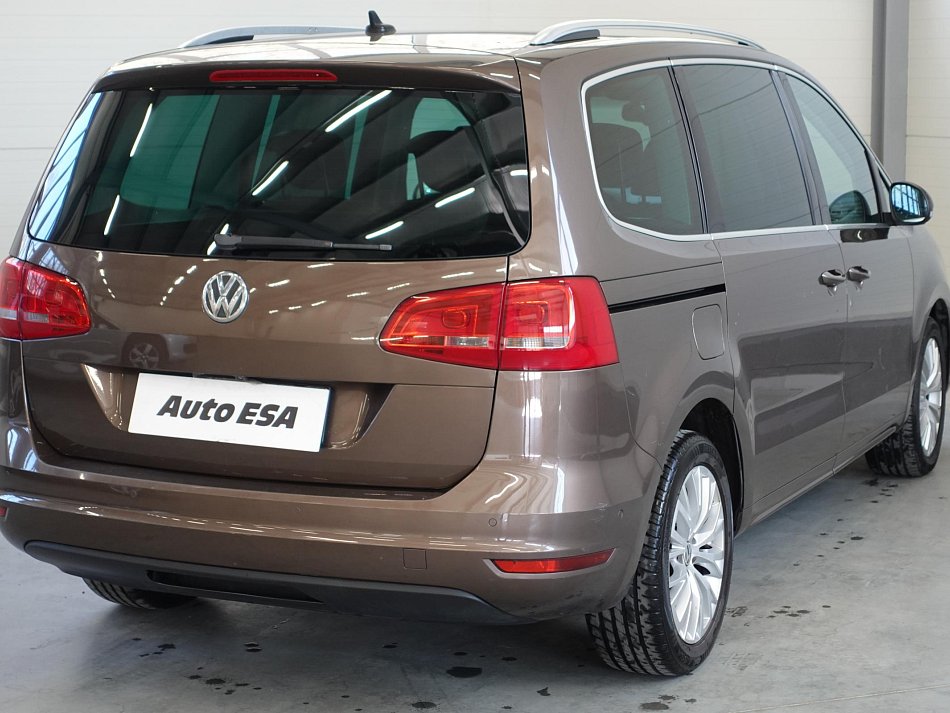 Volkswagen Sharan 2.0 TDi 