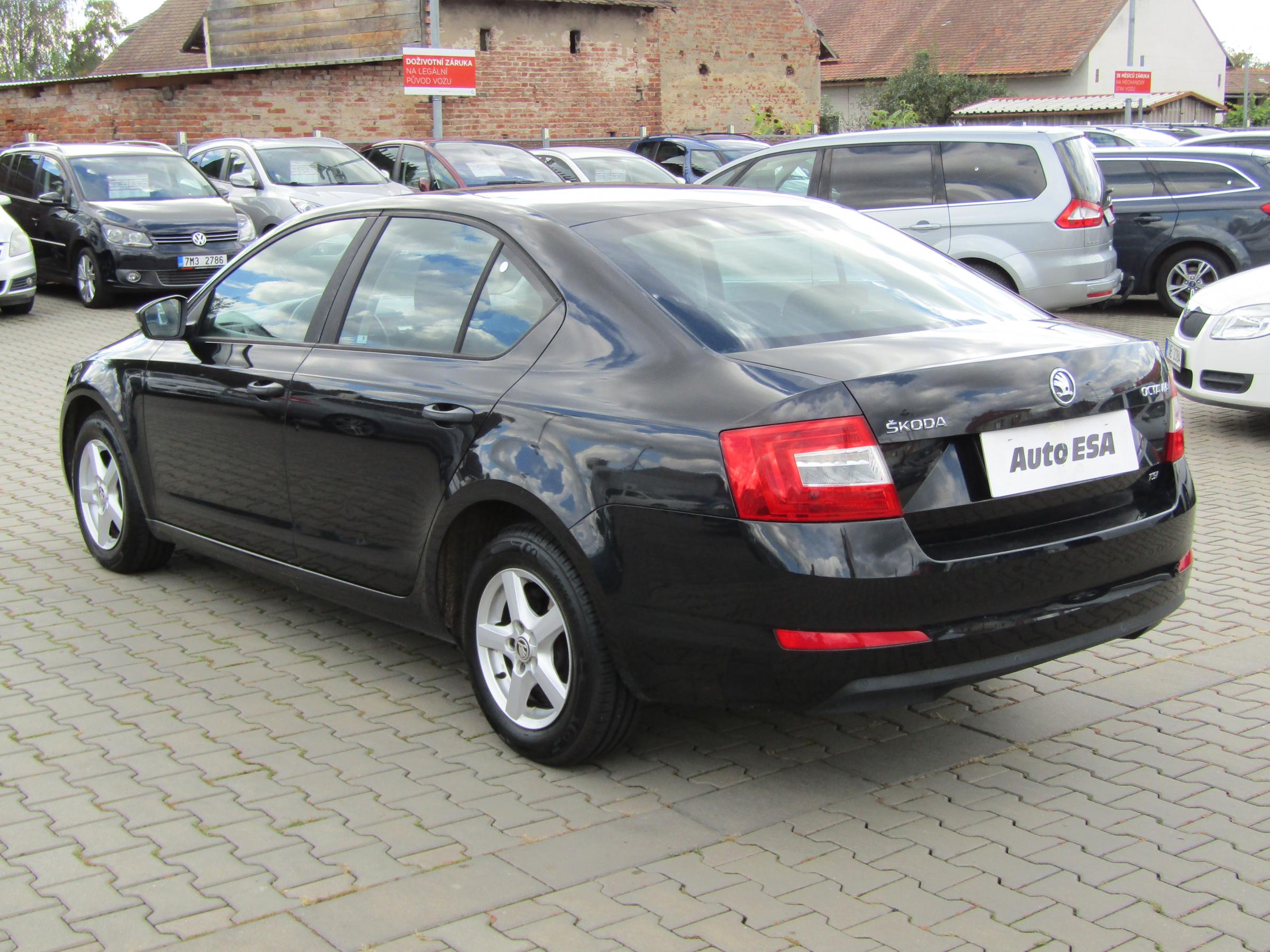 Škoda Octavia III, 2014 - pohled č. 6