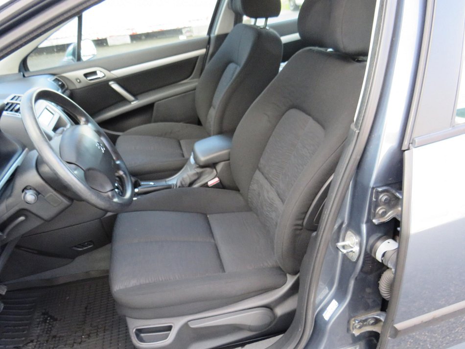 Peugeot 407 1.8i 