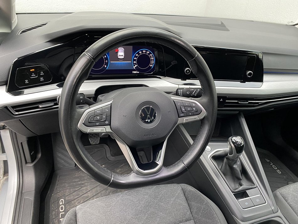 Volkswagen Golf 1.5 TSI 