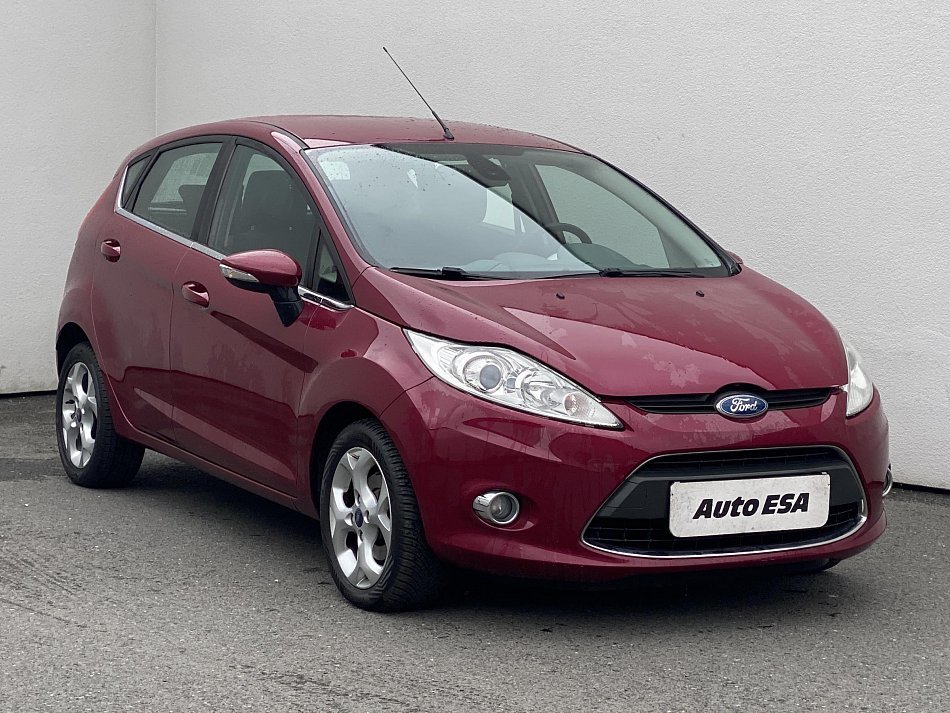 Ford Fiesta 1.4 i Titanium