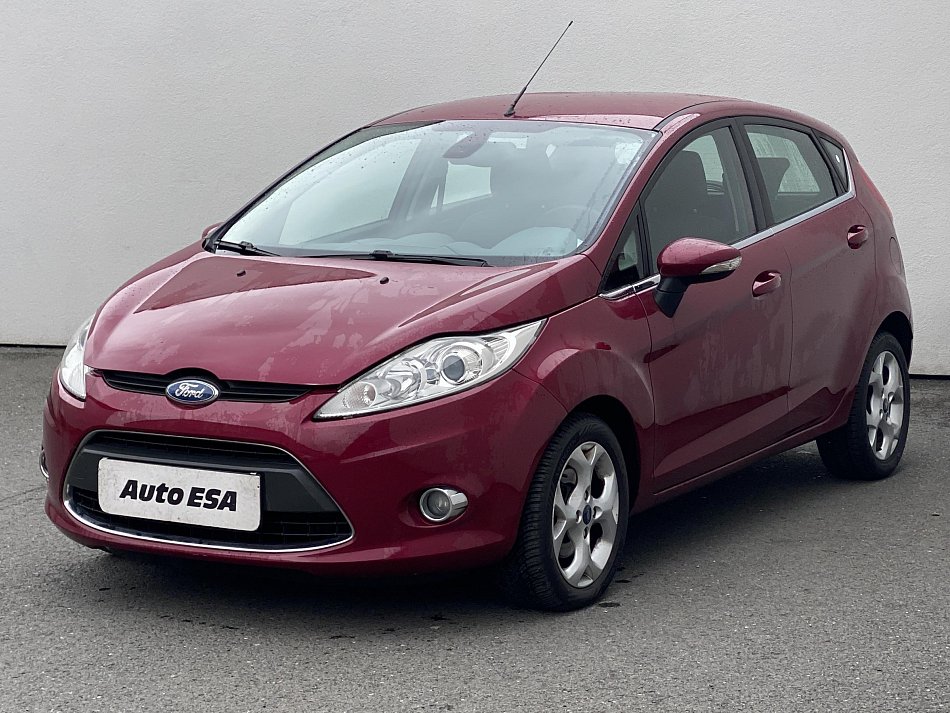 Ford Fiesta 1.4 i Titanium