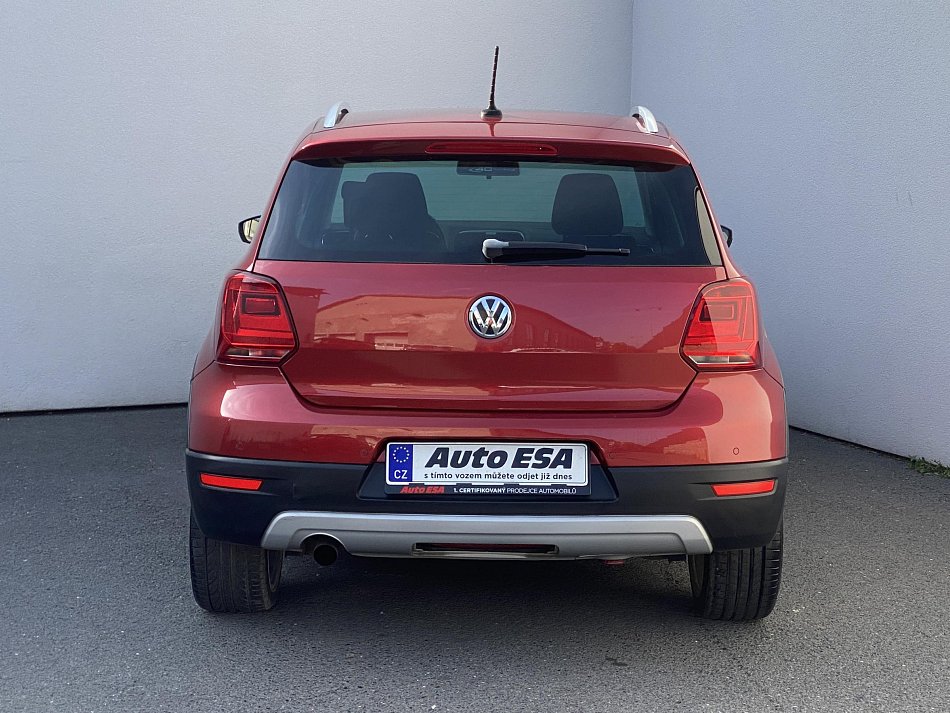 Volkswagen Polo 1.2 TSi CROSS