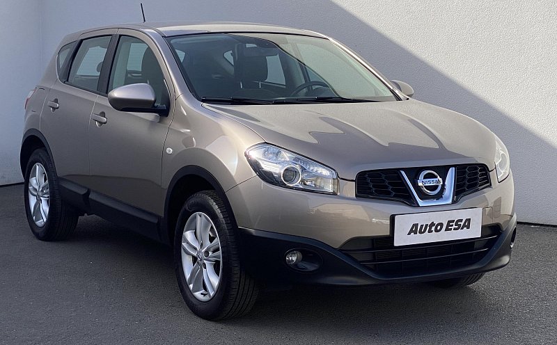 Nissan Qashqai 2.0i Acenta