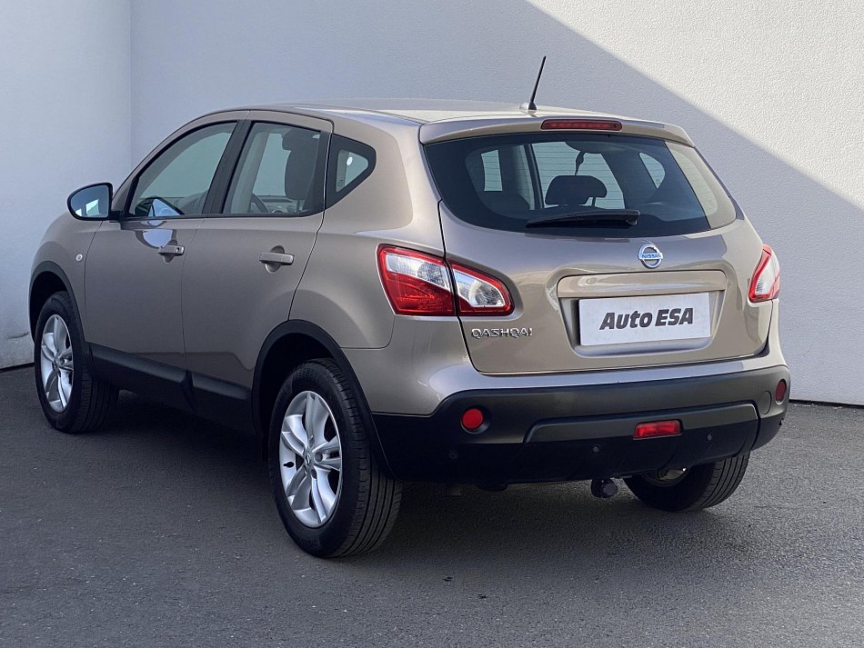 Nissan Qashqai 2.0i Acenta