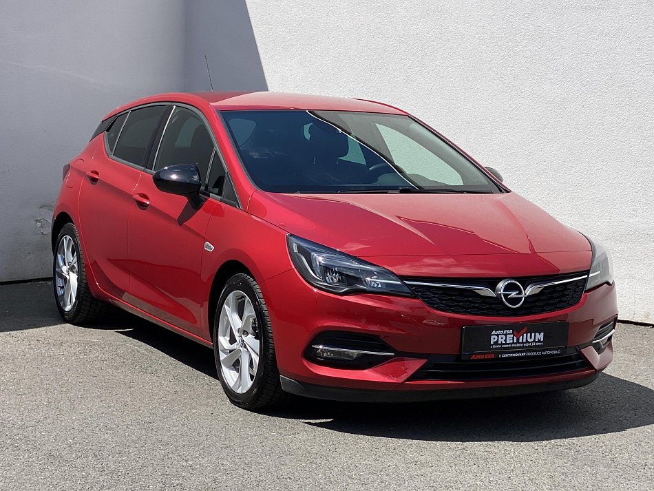 Opel Astra 1.2 T 