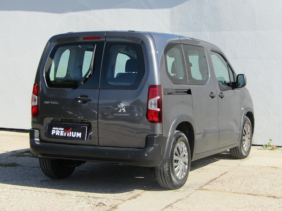 Peugeot Rifter 1.2 T Active