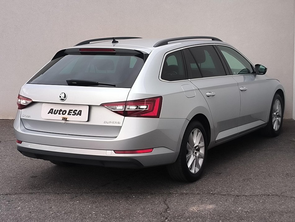 Škoda Superb III 2.0 TDi Ambition