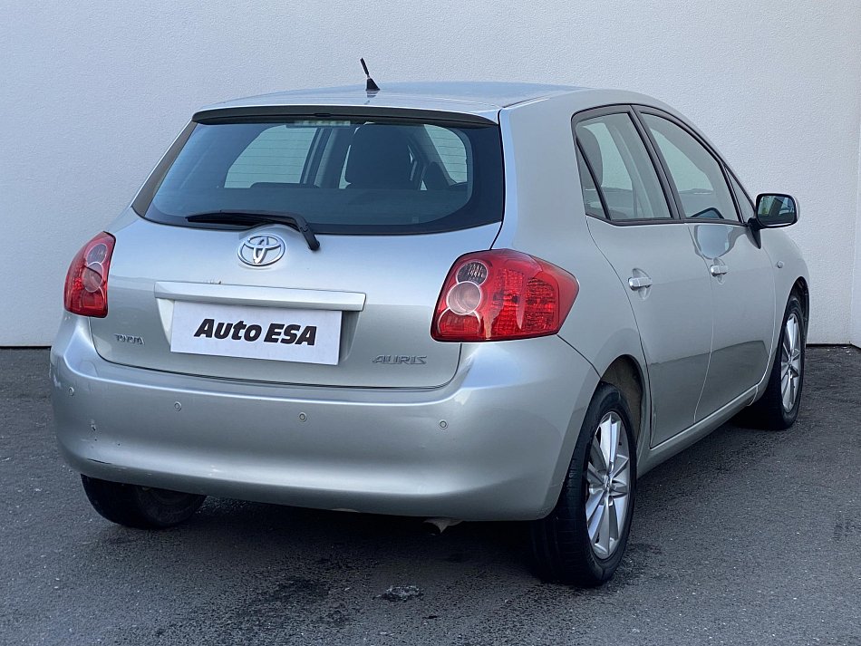 Toyota Auris 1.6 i 