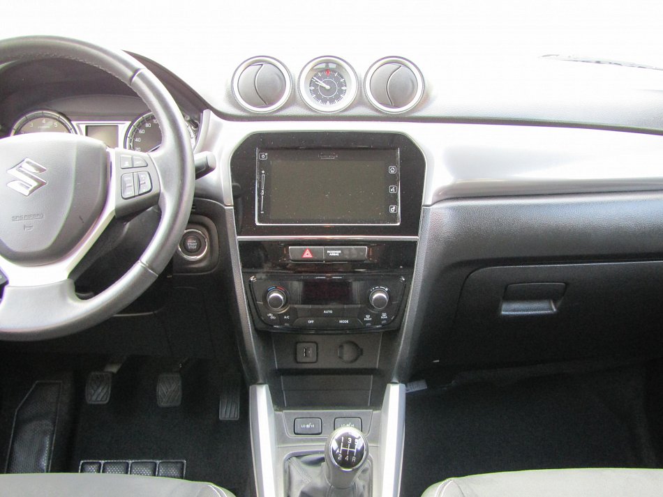 Suzuki Vitara 1.6i 