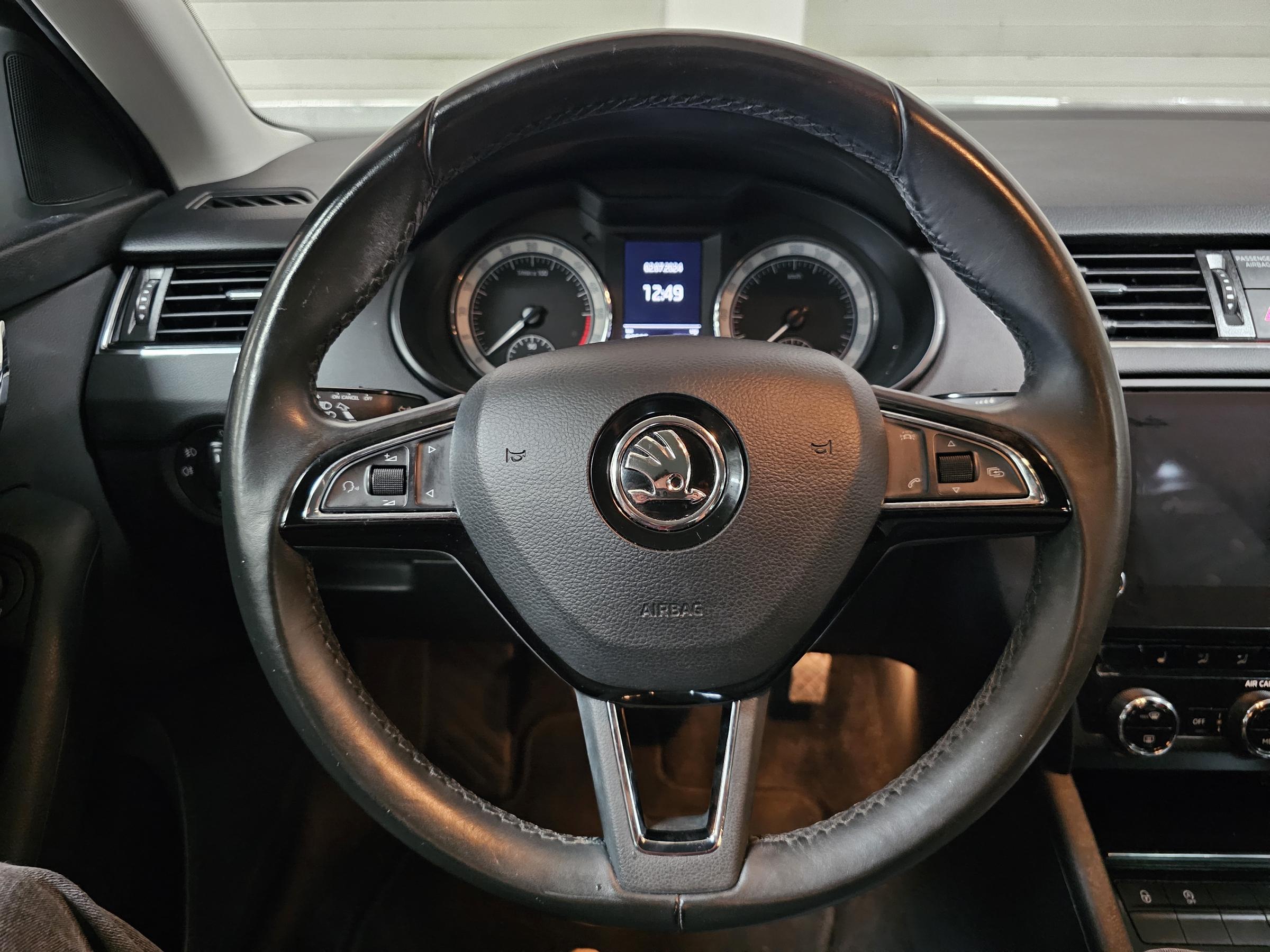 Škoda Octavia III, 2017 - pohled č. 16