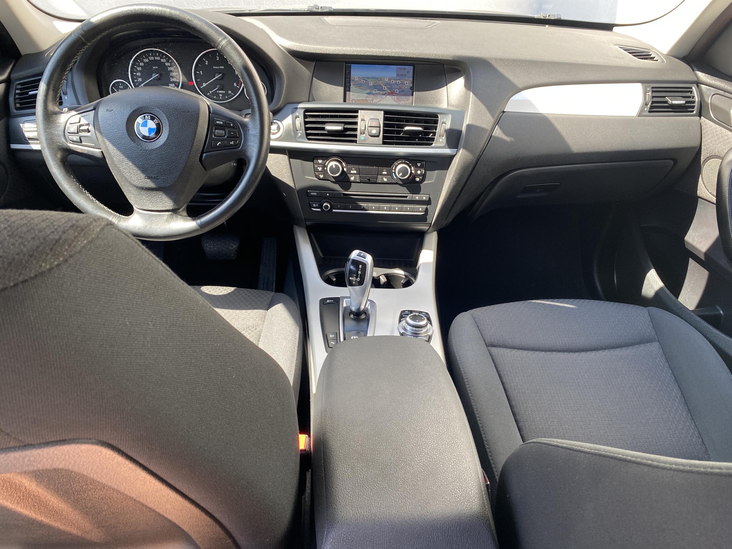 BMW X3, 2011 - pohled č. 9