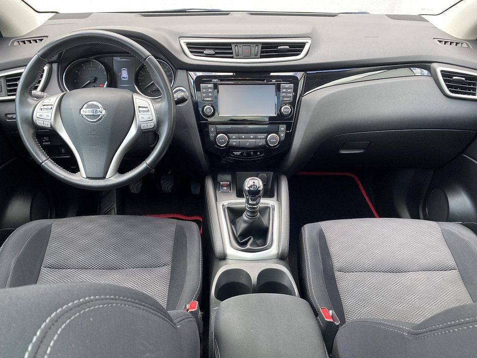 Nissan Qashqai 1.6 DIG-T N-Connecta