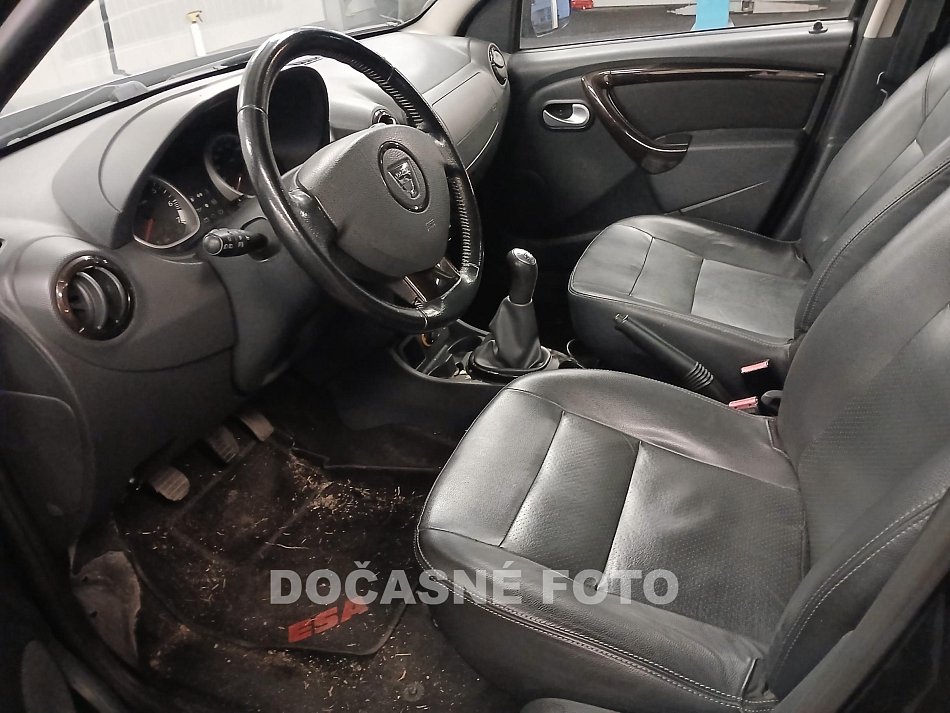 Dacia Duster 1.6 i 