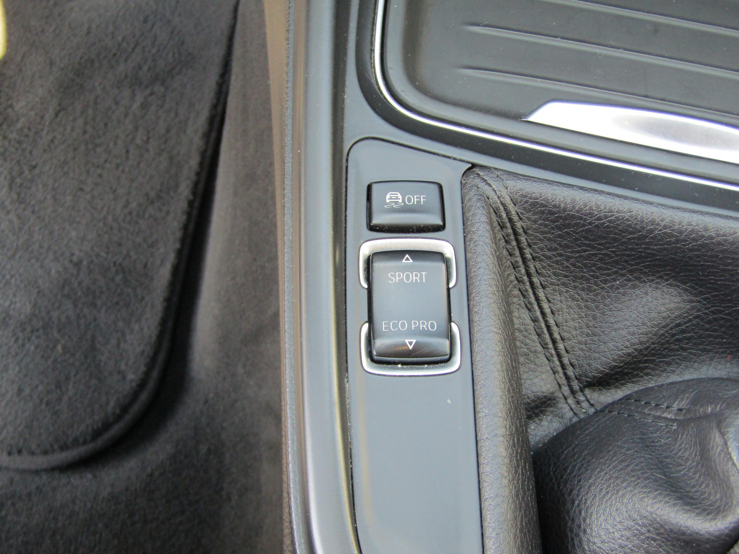 BMW Řada 3, 2012 - pohled č. 23