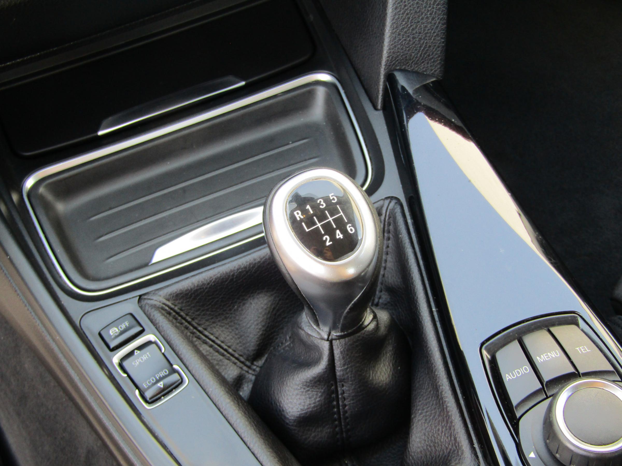BMW Řada 3, 2012 - pohled č. 24