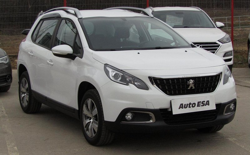 Peugeot 2008 1.2 PT 